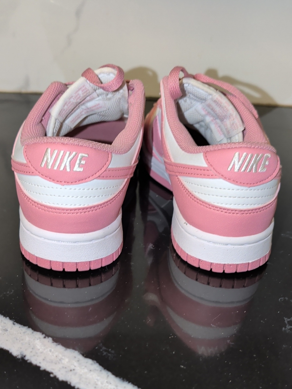 Nike Dunk Low 'Real Pink' Sneakers Wmn's Size 8.5 Like New MSRP $140 - Picture 5 of 9